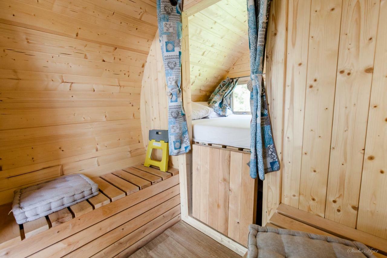 Camping De Tournus - Drole De Cabane Exterior photo